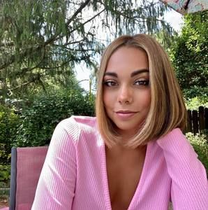 Meet your Posher, Sydney